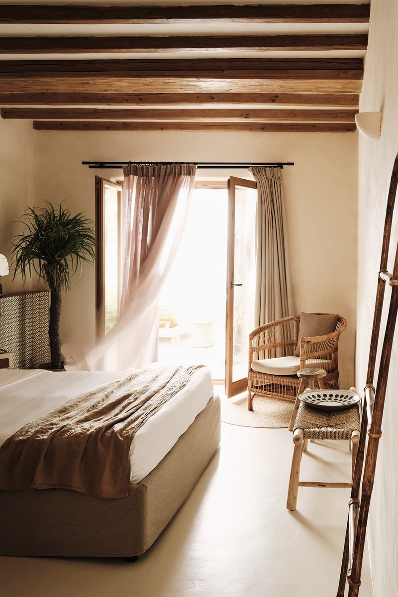 Deluxe Double Room with Sea View — The Wild Hotel by Interni Mykonos